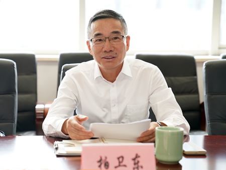 【20240929】嘉通集團(tuán)與城南街道簽約地塊合作開發(fā)項(xiàng)目，嘉通集團(tuán)黨委書記、董事長柏衛(wèi)東（李阿梅攝）.jpg